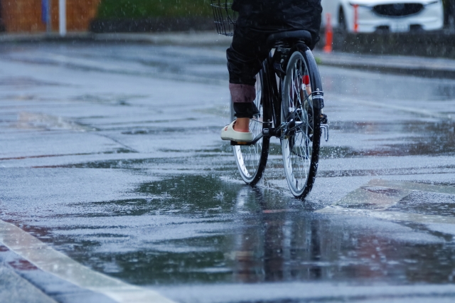 雨の日の自転車