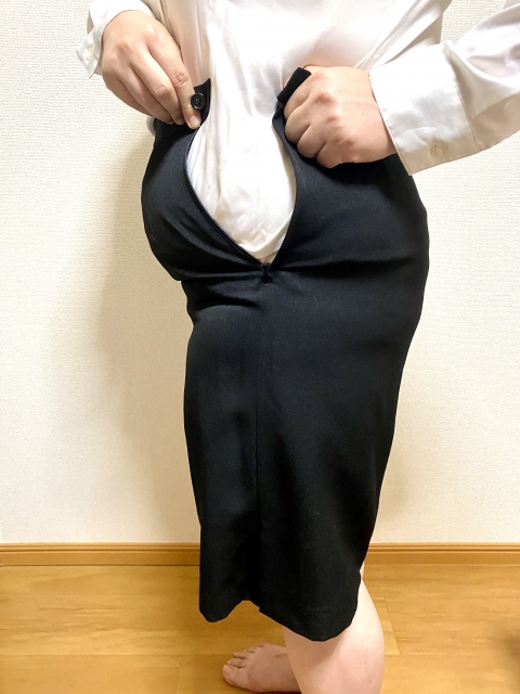 レディーススーツ　入らない